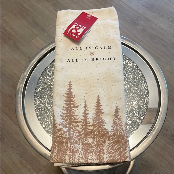 NWT ☺️⭐️ Calm & Bright Kitchen Towel (1) - Picture 1 of 4